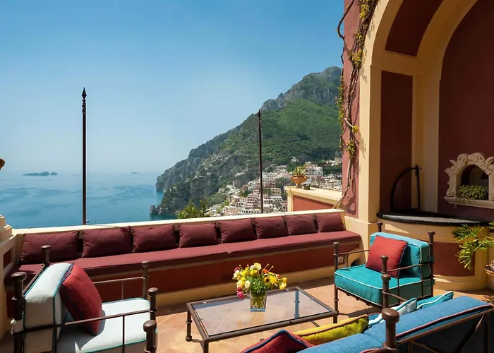 - Palazzo Santa Croce Positano